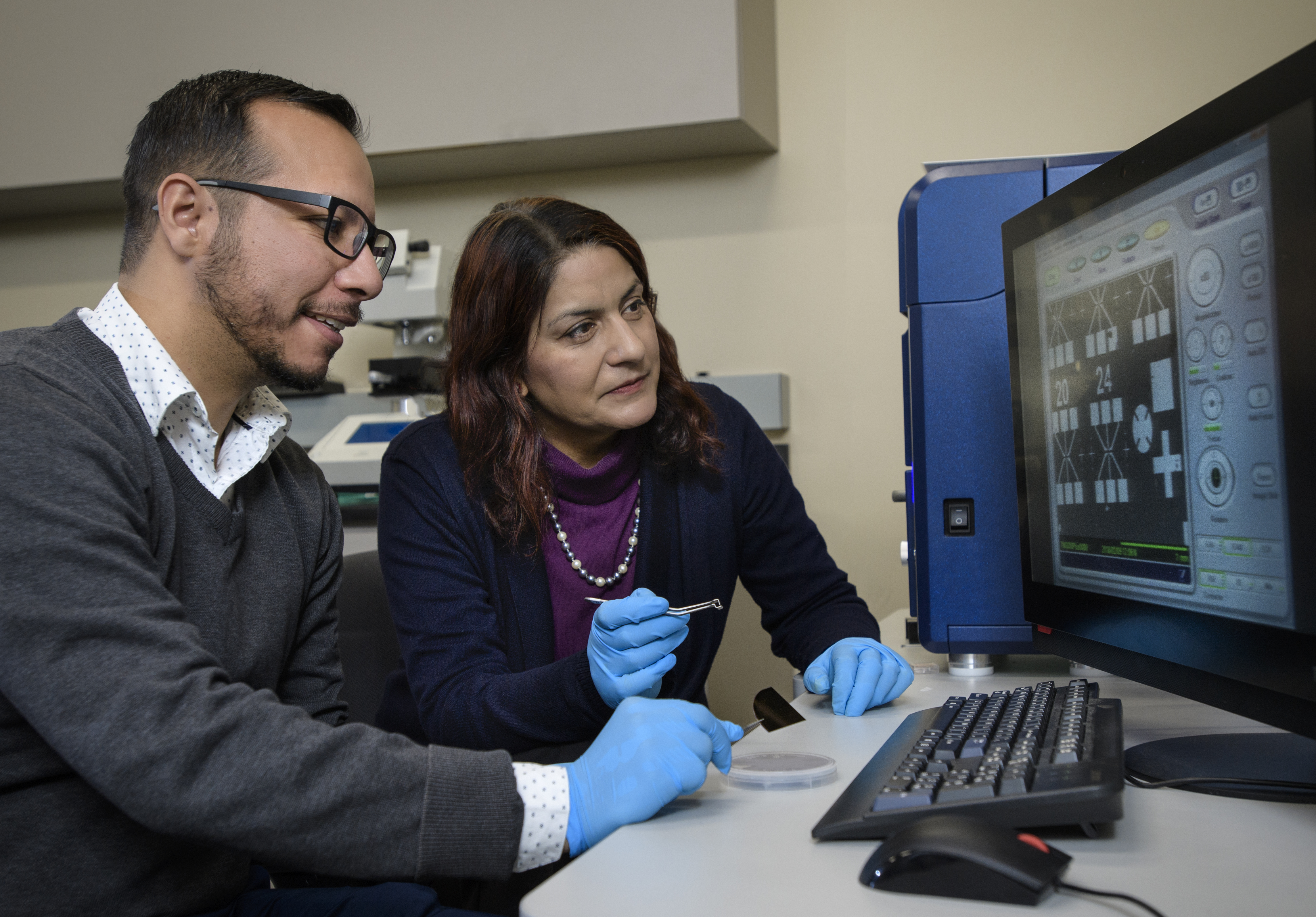 Anupama Kaul, director of the University of North Texas College of Engineering’s PACCAR Technology Institute, and her research group have developed ultra-high performance optoelectronic devices based on molybdenum disulfide – or MoS2 – which shows excellent performance compared to prior studies.